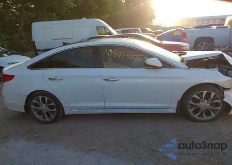 2015 Hyundai Sonata Limited 2.0T z USA, uszkodzony, nr VIN 5NPE34AB9FH142993